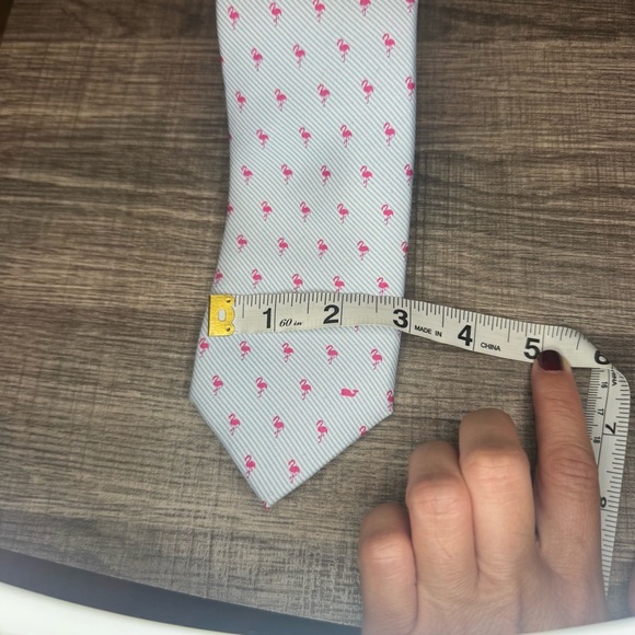 Vineyard Vines Pink Flamingo Stripe Tie NWT - Picture 7 of 8